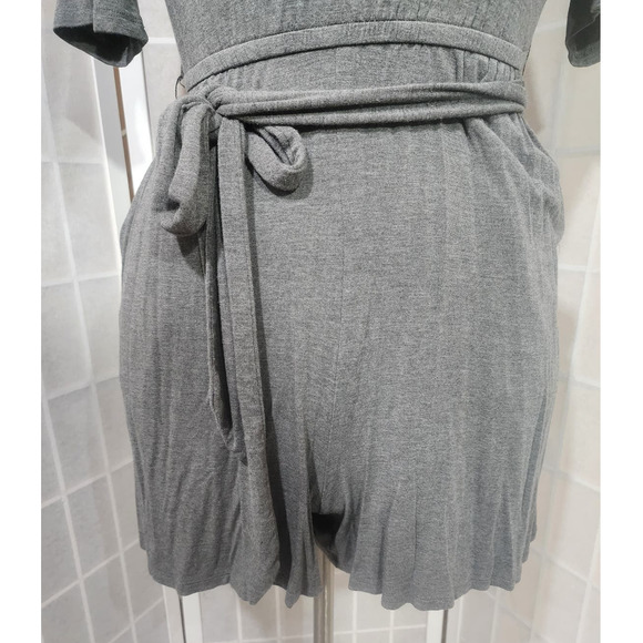 Torrid Super Soft Heather Grey Jersey Romper Pockets Tie Plus Size: 0X (12) - Picture 6 of 6